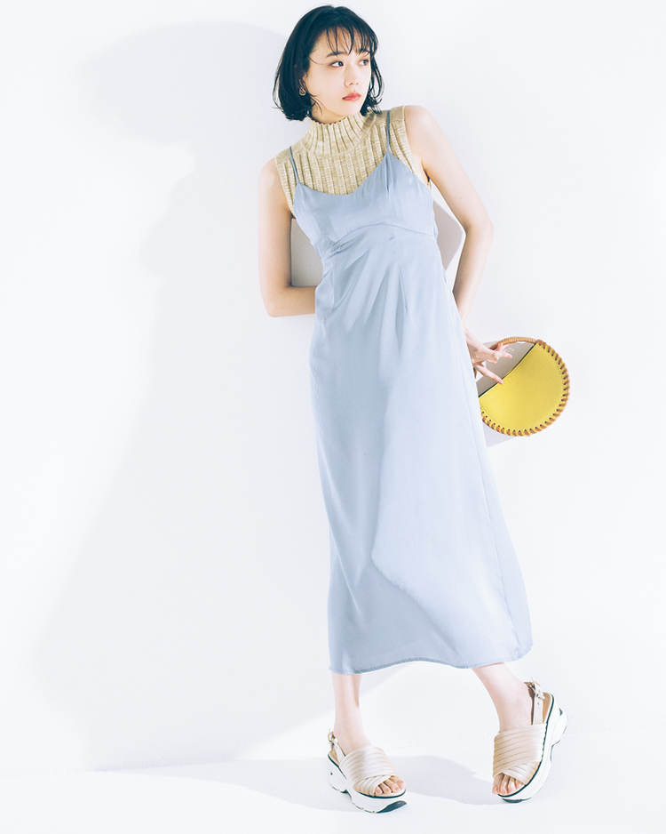 アイスブルー イエロー の2色コーデで上品で爽やかに仕上げる 明日のコーデ ローリエプレス アイスブルー イエロー の2色コーデで上品で爽やかに仕上げる 明日のコーデ ローリエプレス