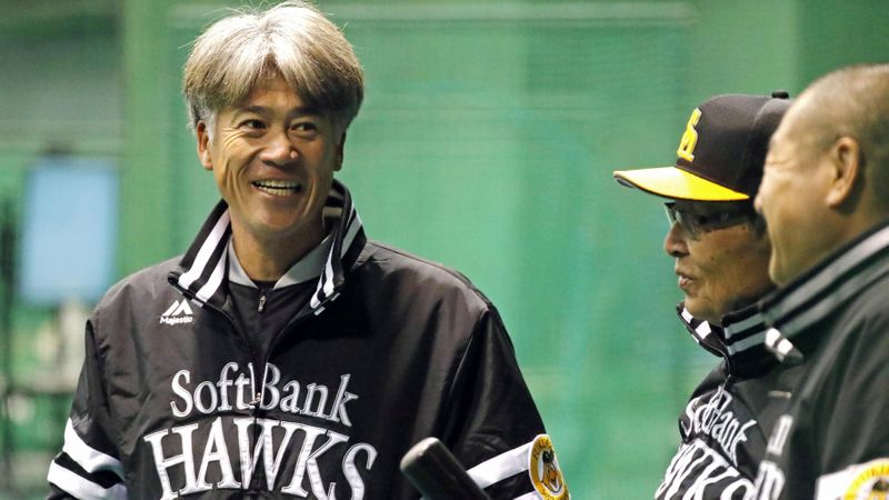 ソフトバンク 最大の補強 は城島 平石 キャンプで絶大な存在感 盤石の常勝軍団へ死角なし 年2月27日 エキサイトニュース