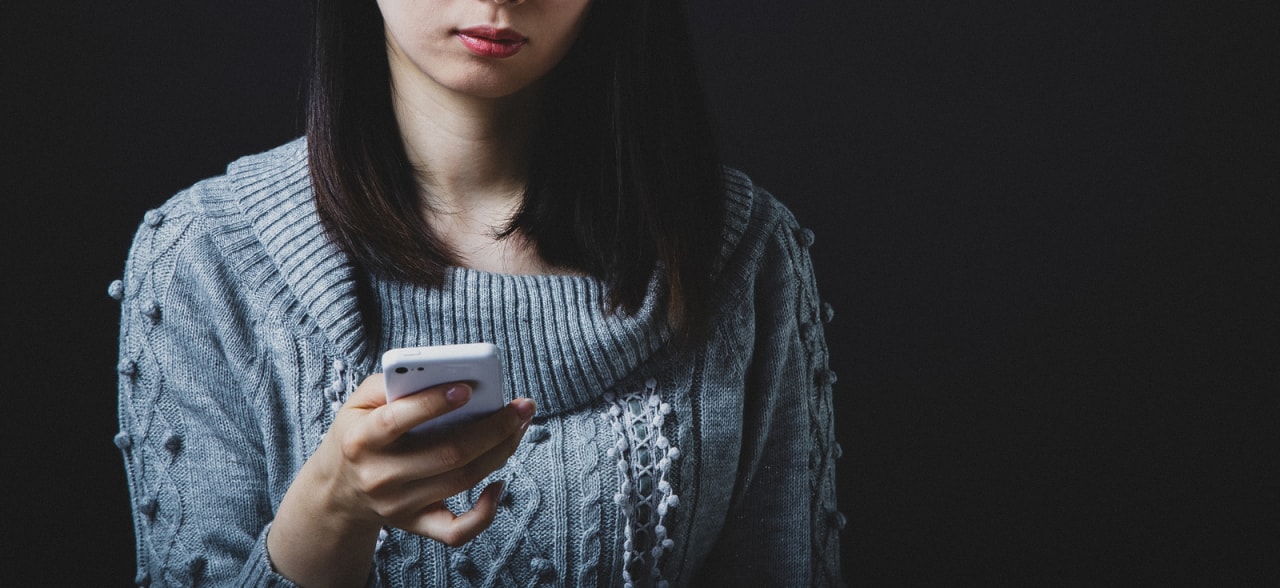 寂しい女性は狙いやすい 外出自粛中に 落とされた 女たち 年5月10日 エキサイトニュース