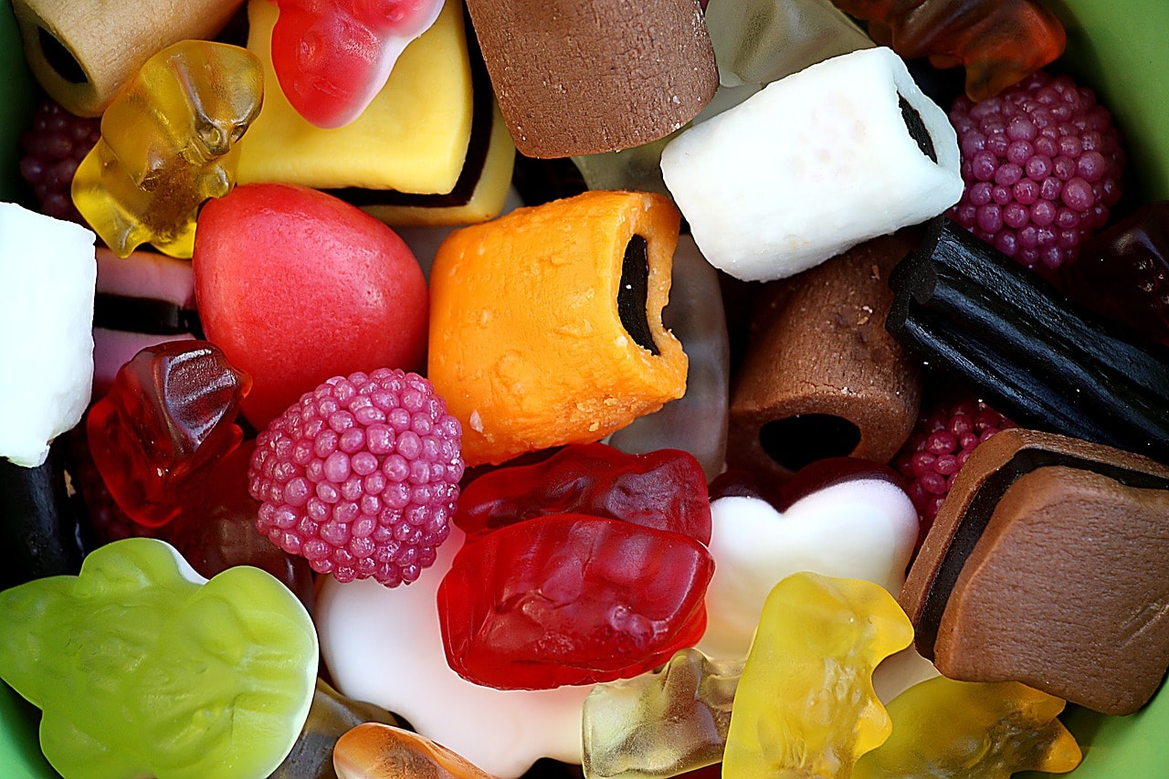 グミのような菓子を食べ過ぎた男性 突然心停止を引き起こし死亡 原因とされる甘草が含まれる食品は 年10月1日 エキサイトニュース