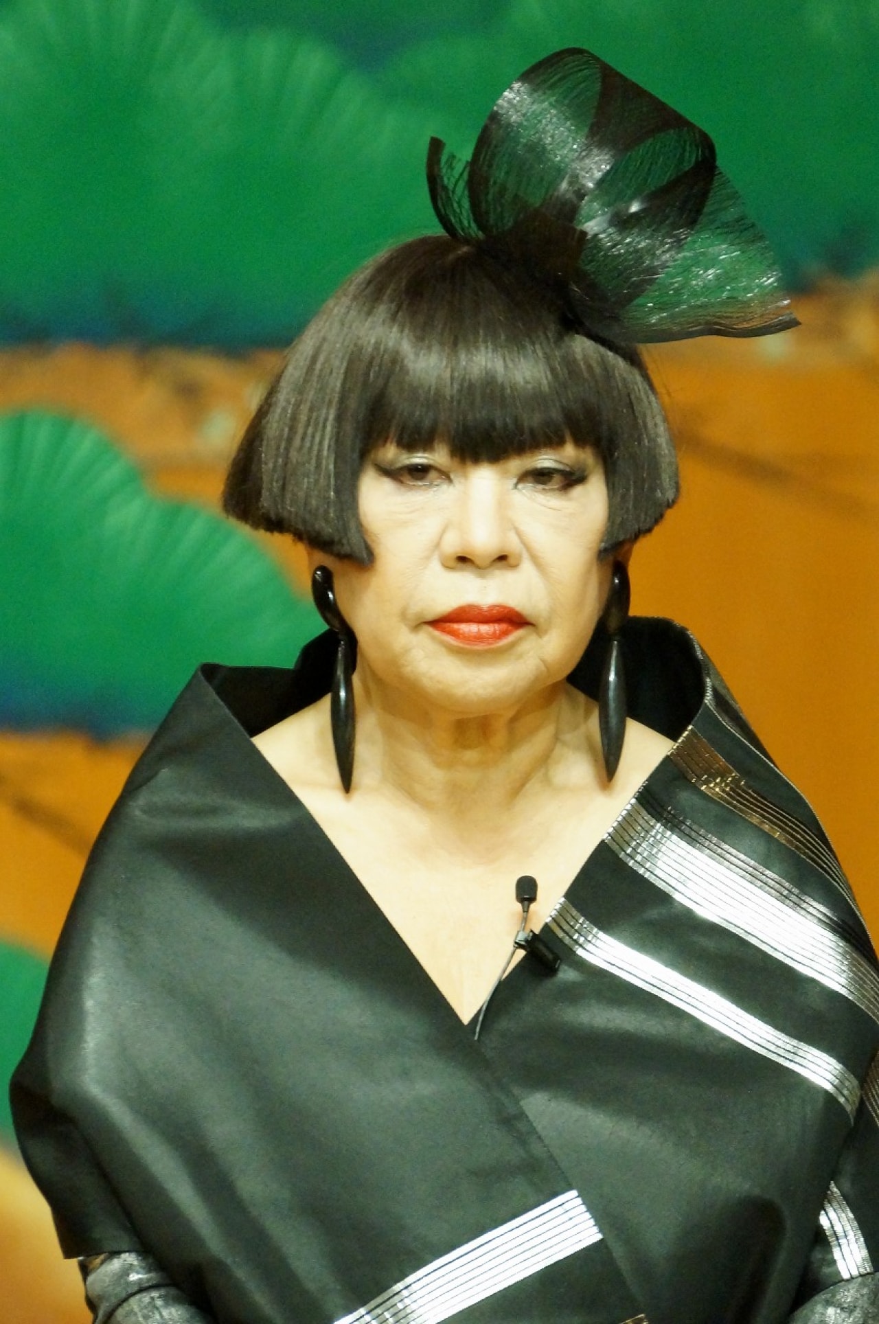 コシノジュンコ 能楽堂でのファッションショーに 無鉄砲なお願い 異色のコラボに注目 年10月27日 エキサイトニュース