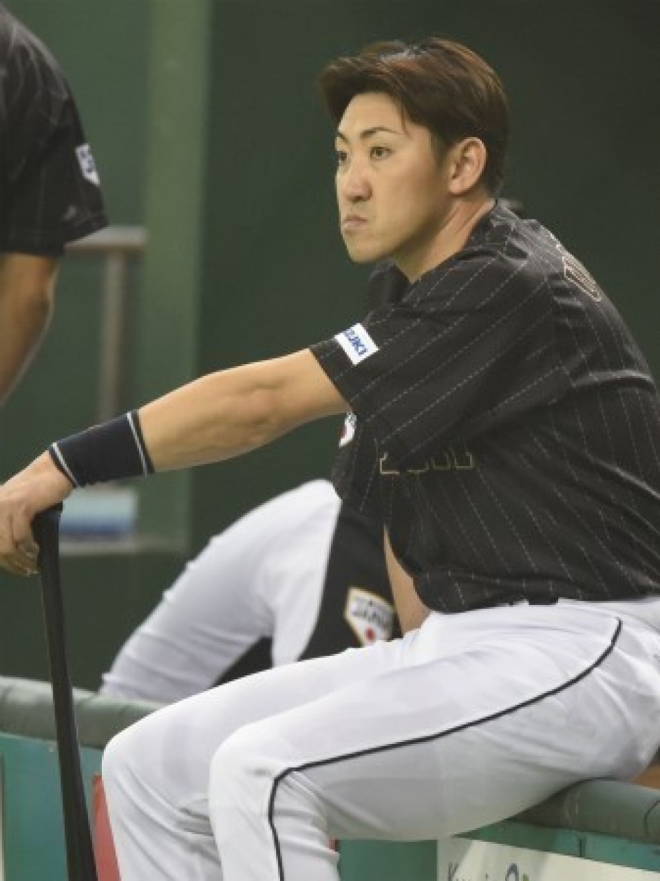 ヤクルト移籍のソフトb 内川に 士気を下げそう 心配も 退団表明試合での 恨み節 が不安材料に 年12月8日 エキサイトニュース