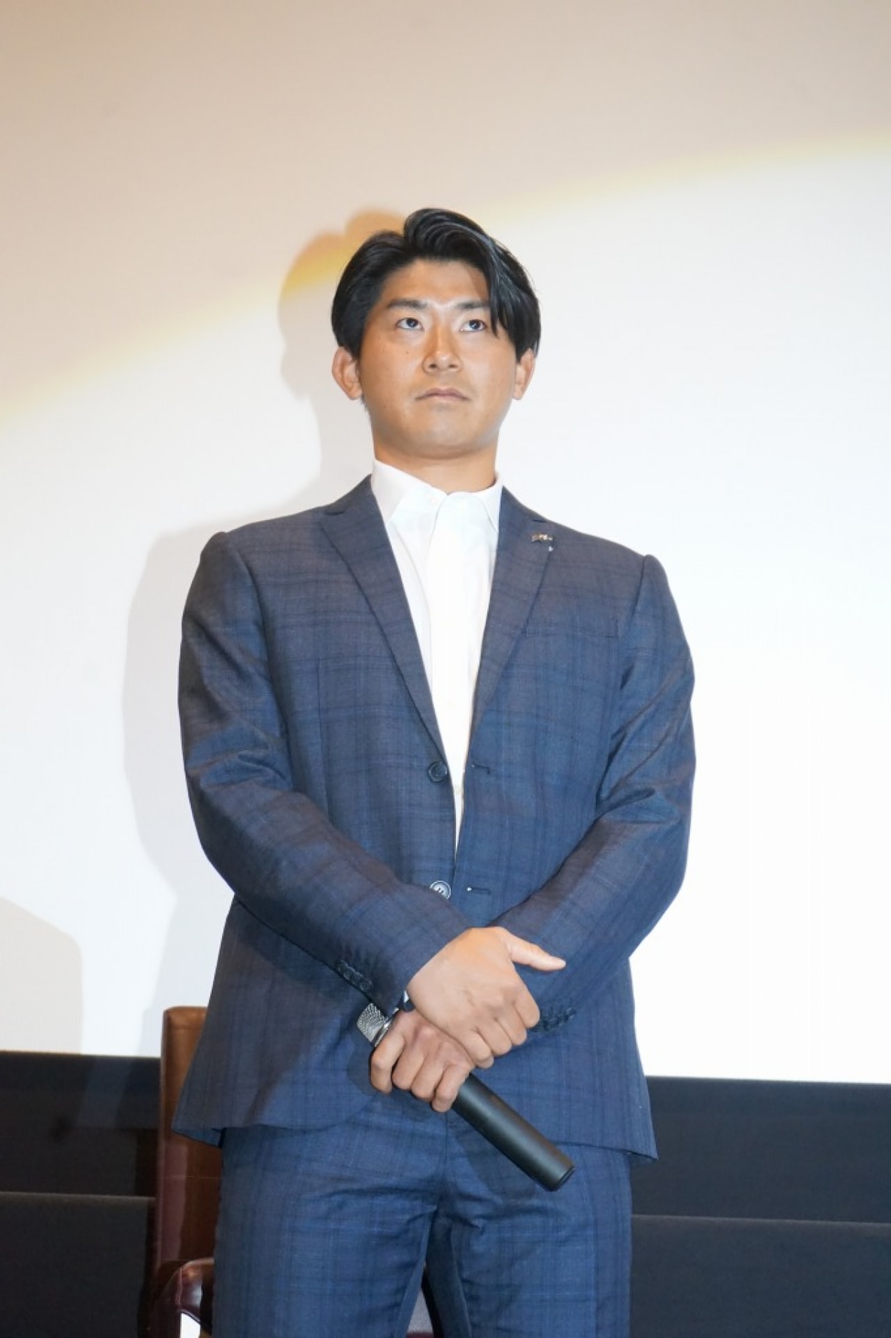 Dena 今永 舞台挨拶で 投げる哲学者 らしいセリフ連発 ファンの前で来季のリベンジを決意 21年12月23日 エキサイトニュース