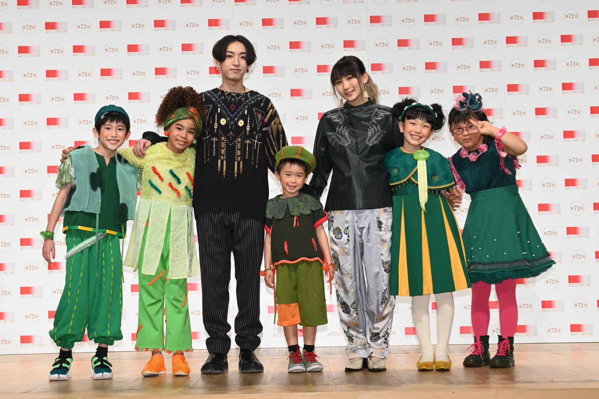 我が子のよう Yoasobi キッズの尊敬を受け感動 Ayaseさんみたいにかっこよくなりたい 紅白リハ 21年12月30日 エキサイトニュース 我が子のよう Yoasobi キッズの尊敬を受け感動 Ayaseさんみたいにかっこよくなりたい 紅白リハ 21年12月30日 エキサイトニュース