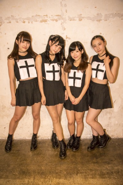 途中mc一切なし 大阪発ラウド系アイドル Passcode のジェットコースターライブとは 15年11月24日 エキサイトニュース