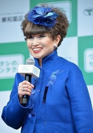 黒柳徹子 運転免許証を更新せず 意外と多い 免許を返納した芸能人 18年11月3日 エキサイトニュース