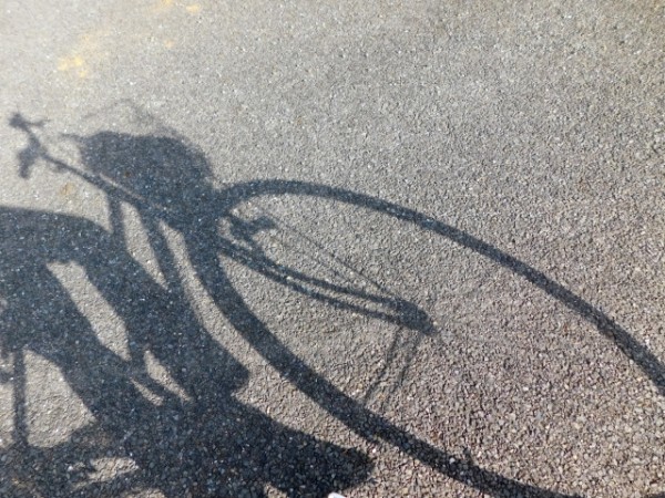 独自 医師の男 ひき逃げで書類送検-音楽聴きながら自転車で