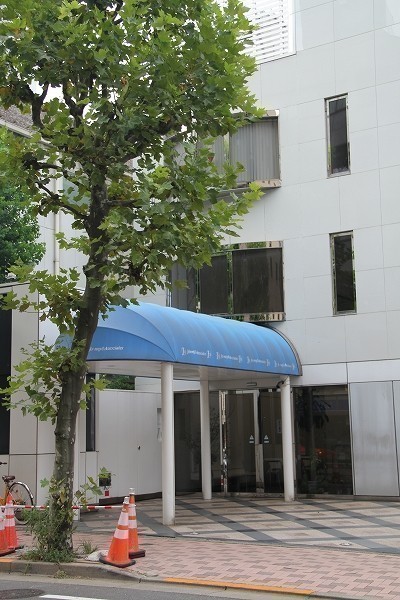 ジャニーズ事務所 人気ユニットから少女漫画家が誕生 Jr には天気予報士も 19年4月5日 エキサイトニュース