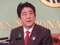 安倍内閣支持率急落がもたらす「ドミノ効果」―専門家