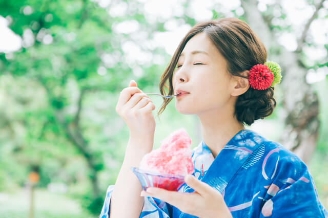 浴衣姿が眩しい 夏祭りデート でキュンとさせる方法って 18年7月9日 エキサイトニュース