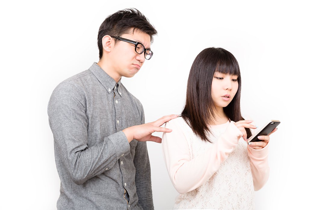 ヤキモチは愛じゃない 嫉妬深い恋人の心理と付き合い方 15年4月22日 エキサイトニュース