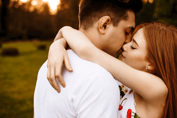 胸が高鳴る 男が キスしたい と思う女性の表情とは ローリエプレス