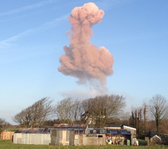 無修正画像 フランス語っぽくオシャレに言えば ティンポゥワ な雲が激写される 15年1月28日 エキサイトニュース