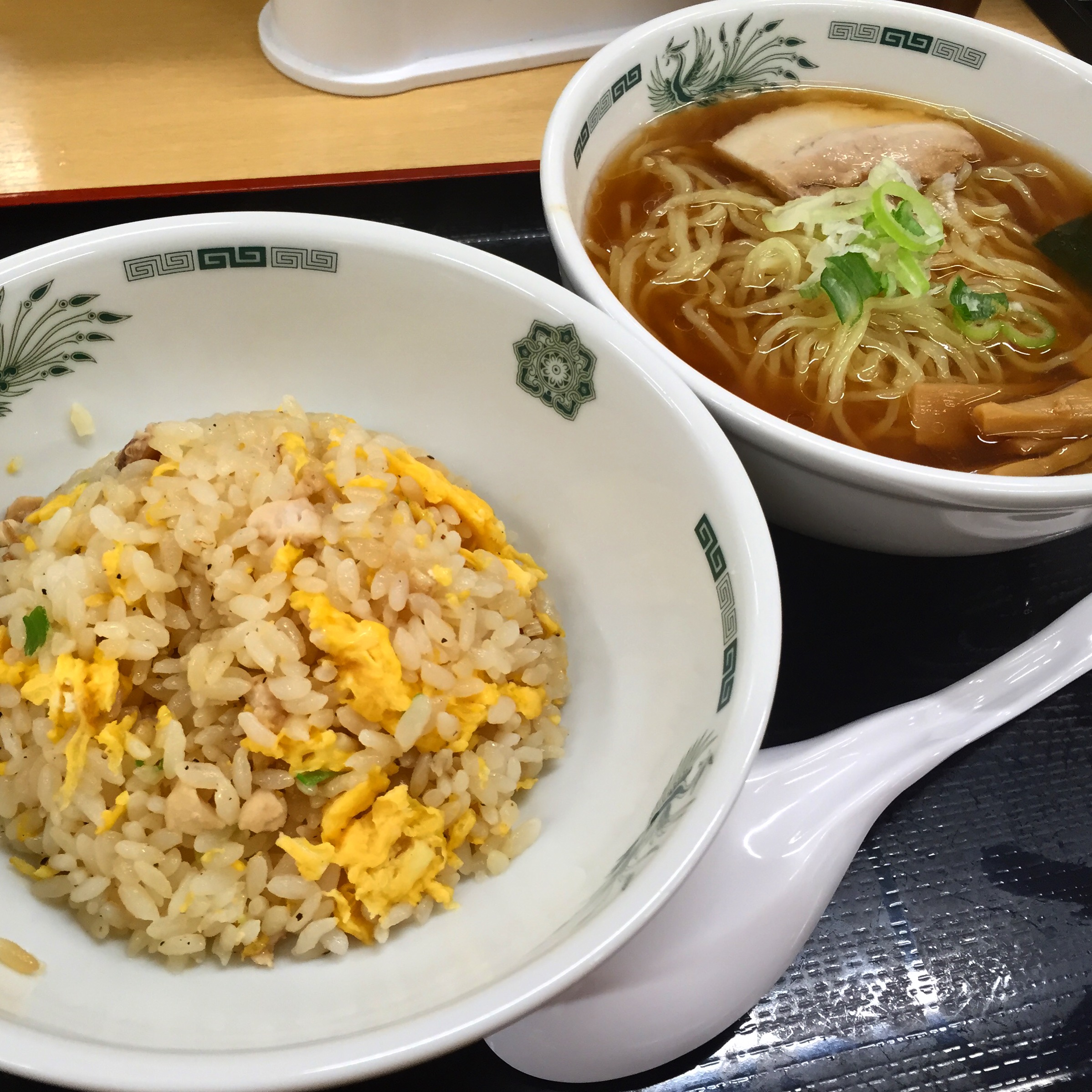 コスパ最強 少食必見 日高屋で ラーメン チャーハン を450円で食べる方法 15年7月2日 エキサイトニュース