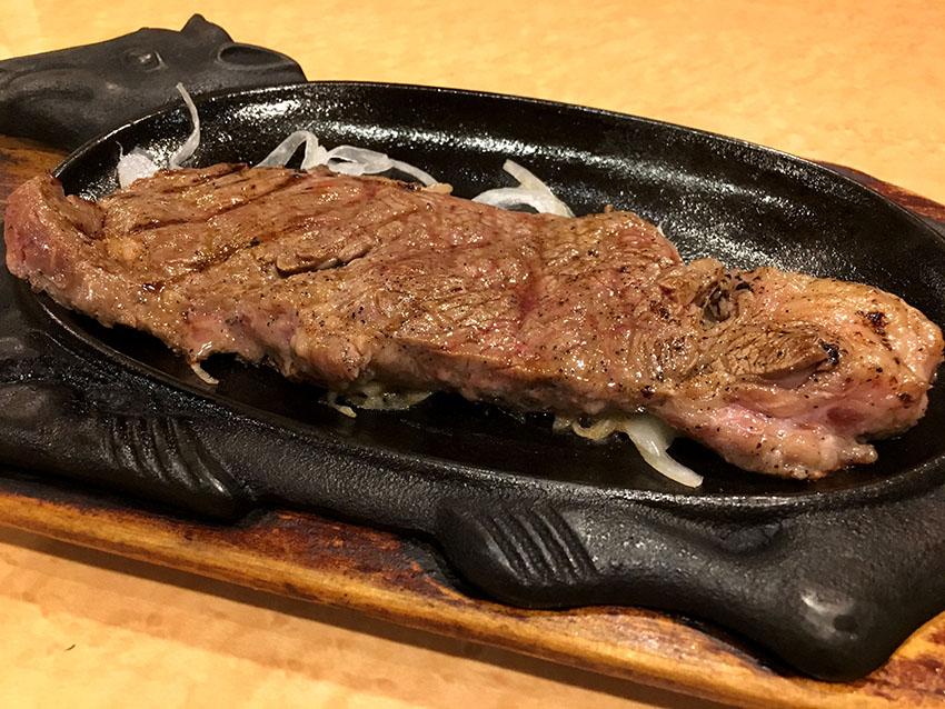 激ウマ 熟成サーロインステーキ が食べ放題 アメリカかと思ったらステーキハウス フォルクス だった 16年10月12日 エキサイトニュース