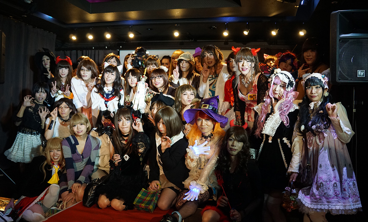 写真集 女装子だらけのハロウィンパーティー Raar S Night Vol 3 に女装して潜入してきたョ 16年10月31日 エキサイトニュース