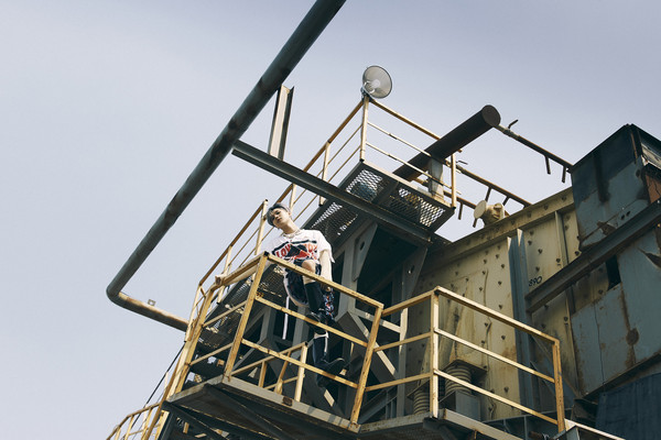 Shineeテミン Advice で見せるボーカルの魅力 清涼な Light とセクシーな Strings で期待感up 21年5月12日 エキサイトニュース