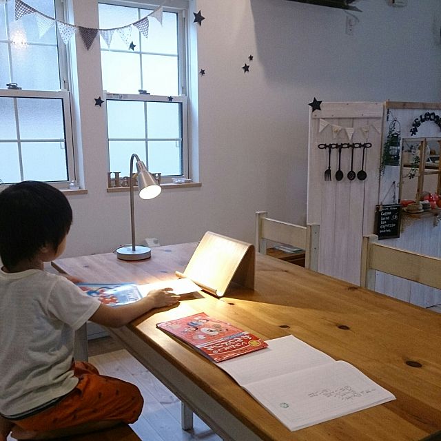 学習机でなくてもいいんです 宿題が進む場所はココだった ローリエプレス