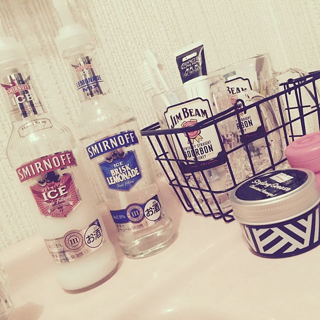 目指せ大人インテリア お酒の空き瓶のかっこいい使い方 ローリエプレス 目指せ大人インテリア お酒の空き瓶のかっこいい使い方 ローリエプレス