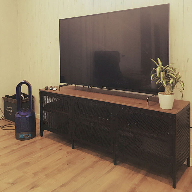 即決できる価格と魅力のデザイン☆IKEAのTV台&TVボード - ローリエプレス