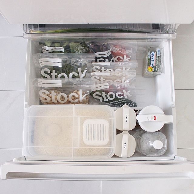 どうやったらスッキリ使いやすくなる 野菜室の整理方法 ローリエプレス どうやったらスッキリ使いやすくなる 野菜室の整理方法 ローリエプレス