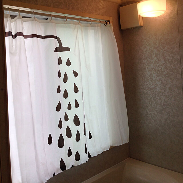 デザイン性の高さが魅力☆IKEAのシャワーカーテン活用法 - ローリエプレス