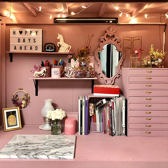 パステルカラーがあふれる 一人暮らしのゆめかわルーム ローリエプレス