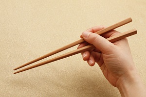 日本人に「箸は日本人が発明したもの」と言われて衝撃を覚えた＝中国 