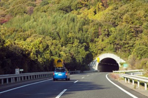 やっぱり日本は 高速道路でも配慮 広告はなく 亀裂や穴もない 中国報道 17年6月6日 エキサイトニュース