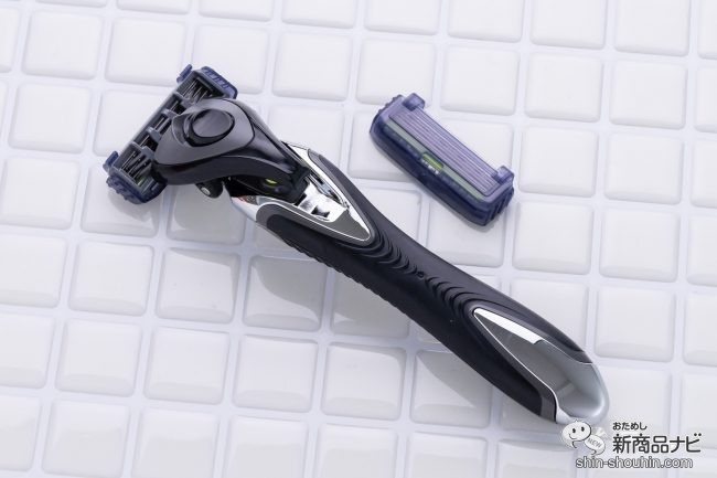 高い替刃よ、さようなら！ リーズナブルな男性用カミソリ『フェザー