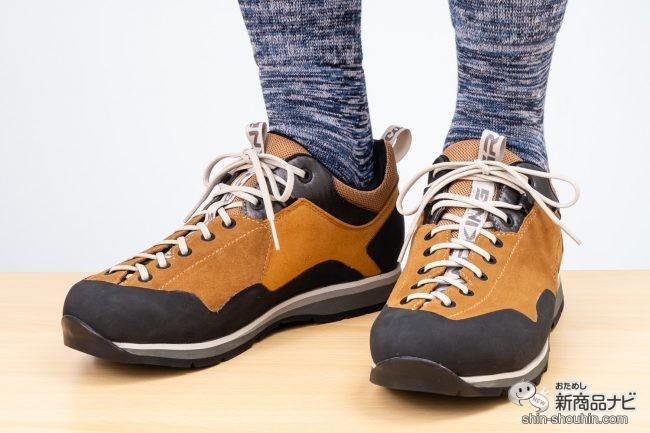 歩きやすいフィット感！ アウトドアレジャーやハイキングで活躍する新
