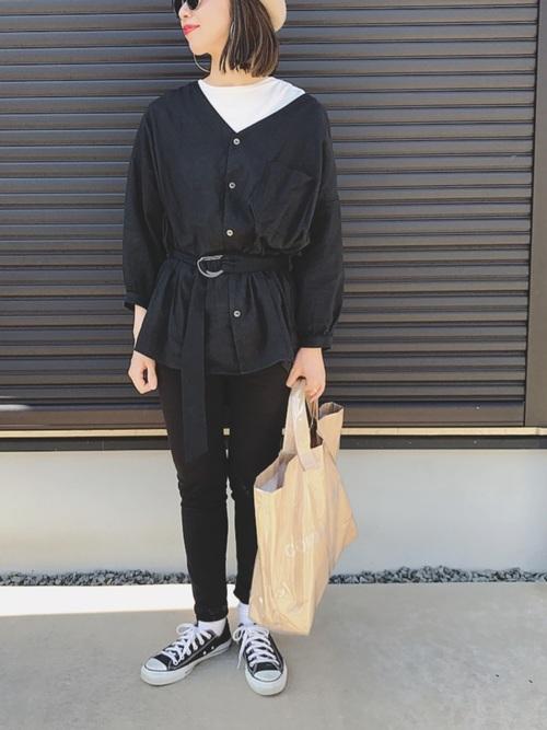 春夏に黒はオシャレor重い 18春夏のかわいい黒の着こなしと つい黒い服ばかり選んじゃう 女子への男の本音 ローリエプレス