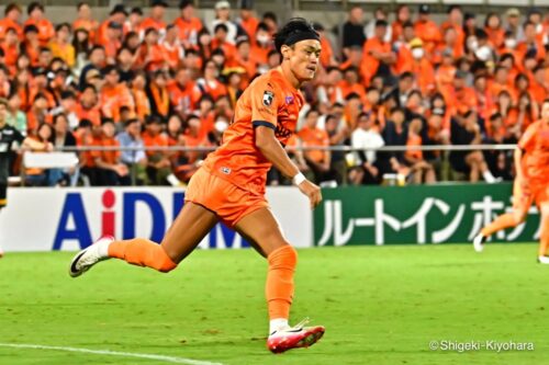 清水FW髙橋利樹が鳥栖へ完全移籍 昨夏加入で約1年間プレー「苦しい時間