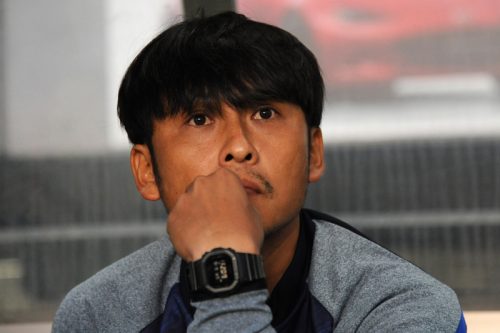 愛媛 川井健太監督が来季も指揮継続 今季途中就任でj2残留へ導く 18年11月8日 エキサイトニュース