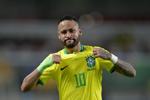 ブラジル代表がW杯背番号を発表！ ネイマールが10番、ヴィニシウスは7