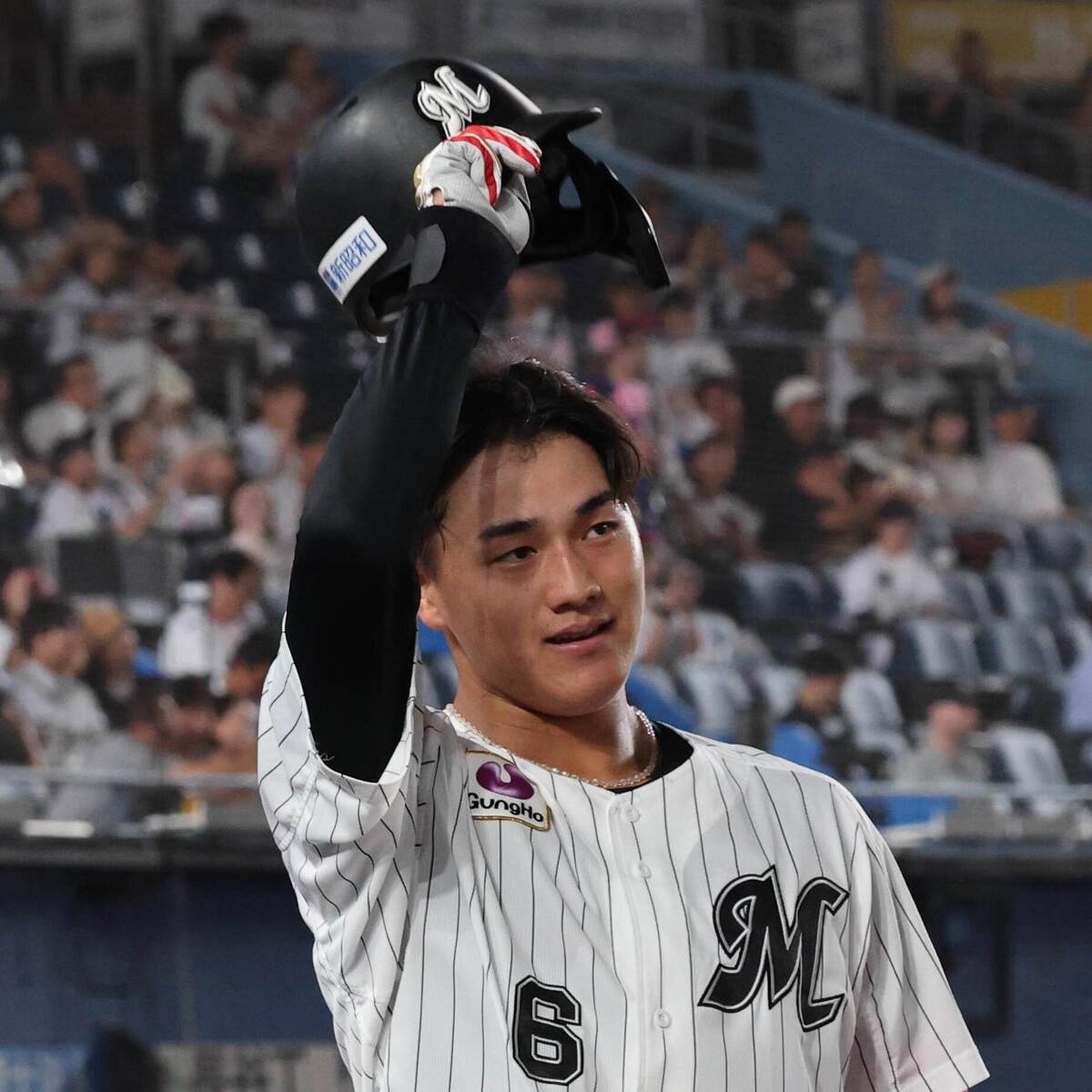 プロ野球　ヘルメット　日ハム　後楽園球場時代　昭和レトロ　サイン入り プロ野球 ヘルメット 日ハム 後楽園球場時代 昭和レトロ サイン入り