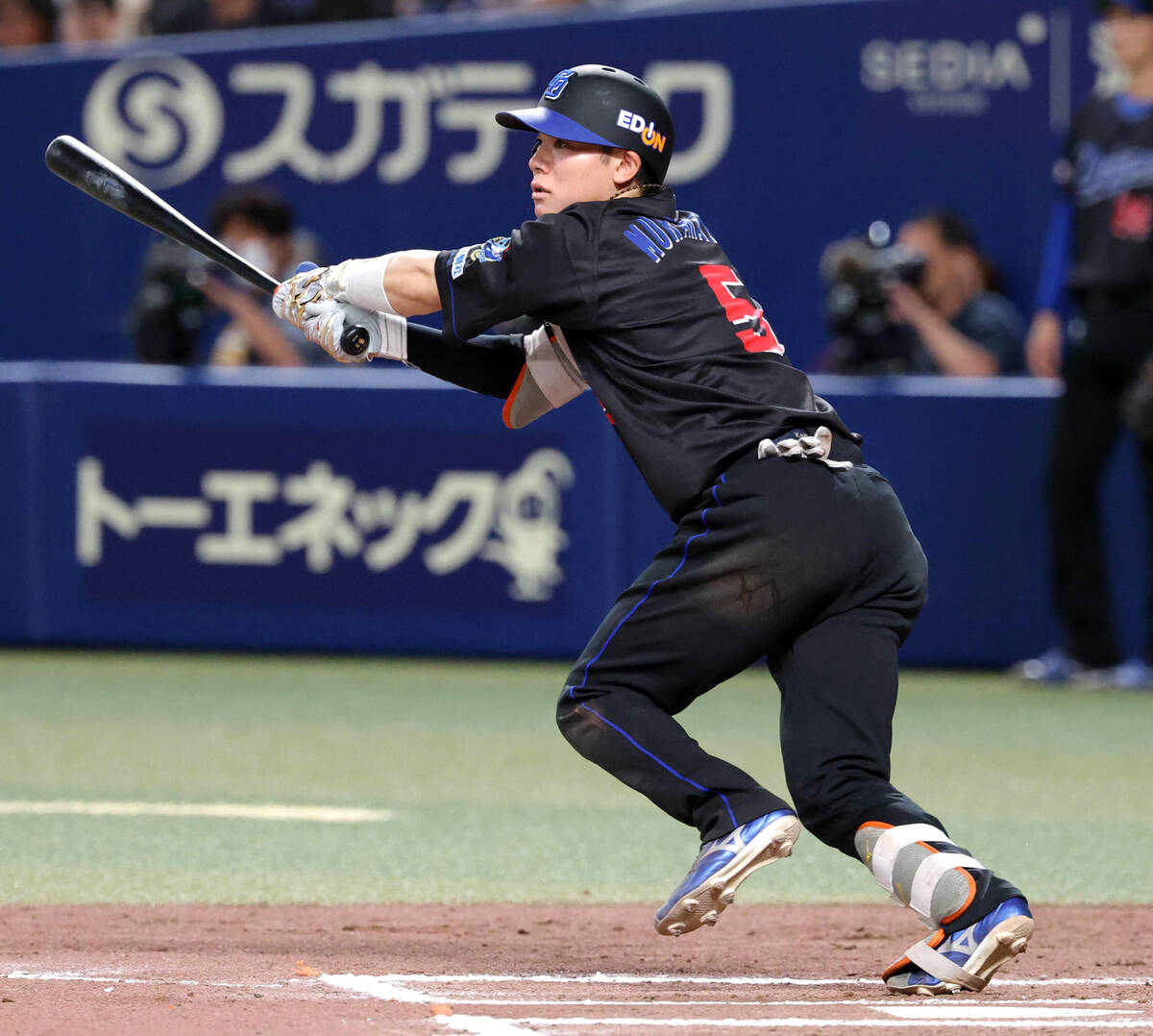 中日】村松開人が猛打賞となる反撃の適時二塁打 5回まで2安打に抑え 