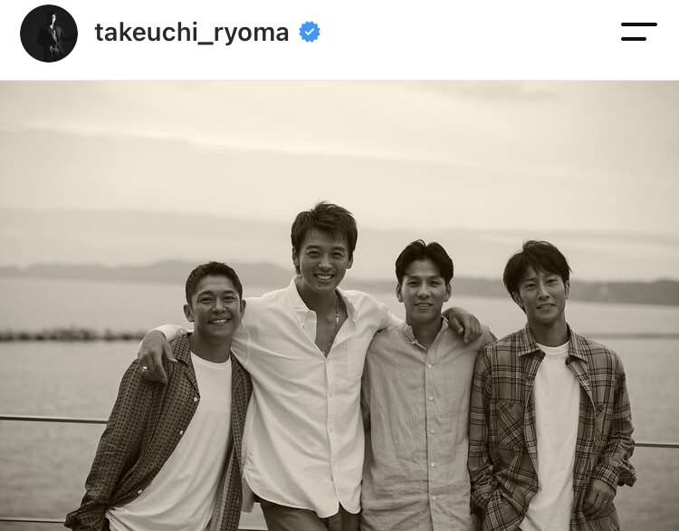 「みなさんかっこいい！」竹内涼真、サッカー仲間との再会 ...