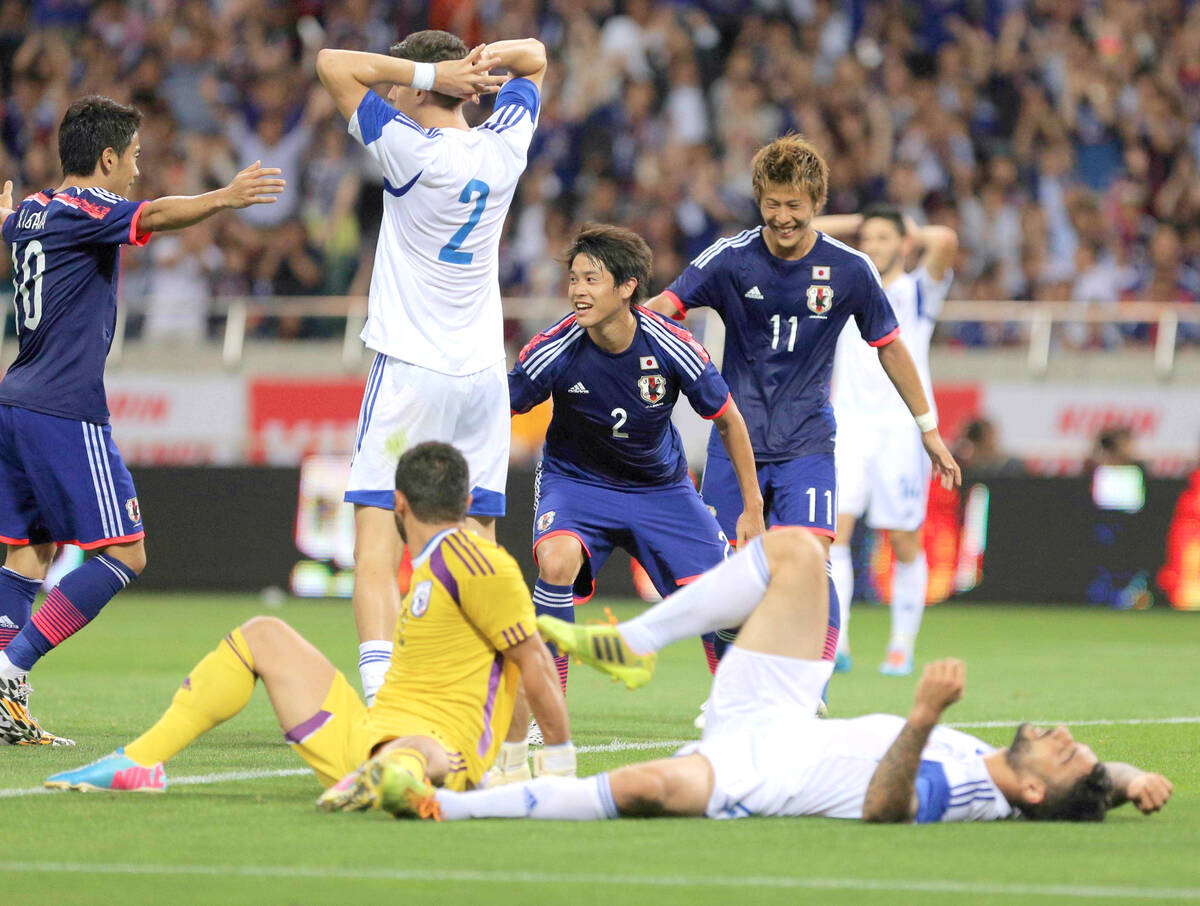 日韓戦敗北で岡田武史監督が進退伺も…W杯壮行試合は12年ぶり開催