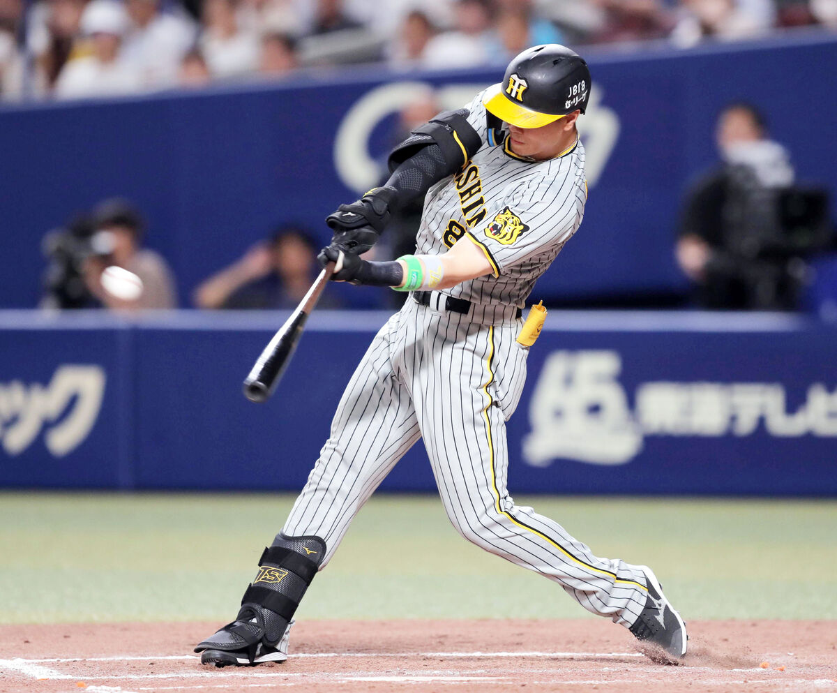 阪神】佐藤輝明、豪快１３号３ラン 打った瞬間に確信！ライナーで