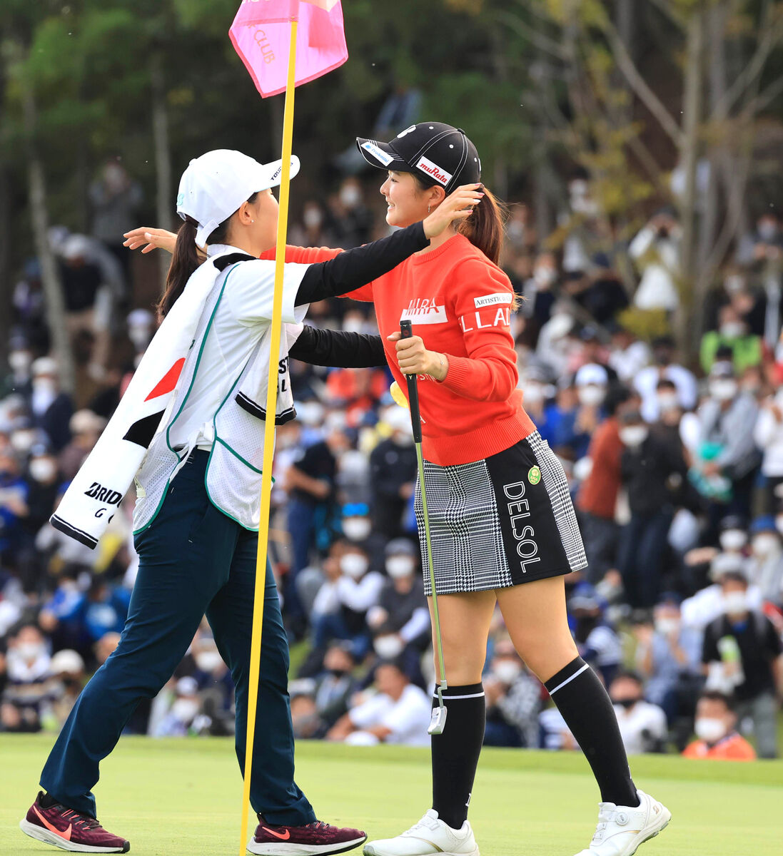 川崎春花がボギーでも「怒りパワーに」１９歳１７５日で年少４位２勝…藍、奈紗、笹生に続き (2022年10月24日) - エキサイトニュース