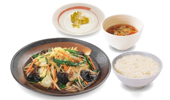 幸楽苑「ディナーセット」特別価格販売、「シャキシャキ野菜炒めセット 
