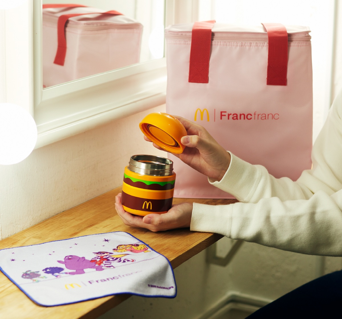 【値引】ファンクラブ限定　マッキー首ふり人形　購入時紙袋付 抽選応募は明日まで】マクドナルドの福袋2026、同額相当のクーポン券に