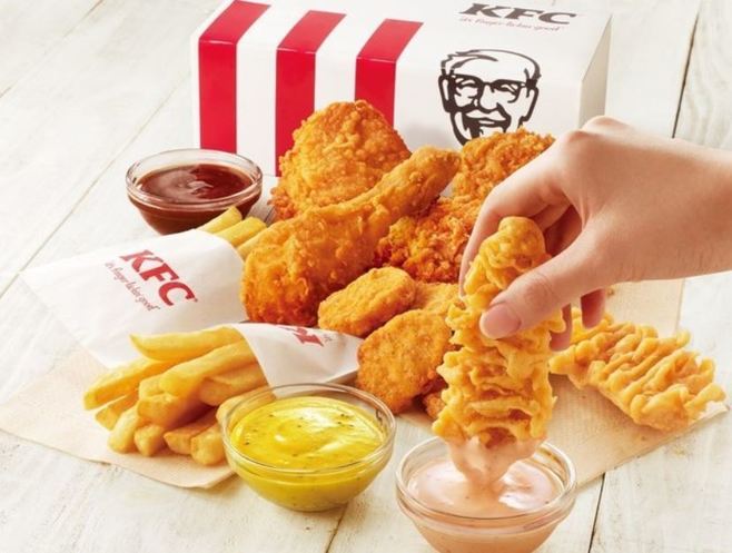 Kfc ディップパック ディップバーレル 発売 バーベキュー マスタード 明太マヨのディップソース3種で 味変 を ケンタッキーフライドチキン 21年7月21日 エキサイトニュース