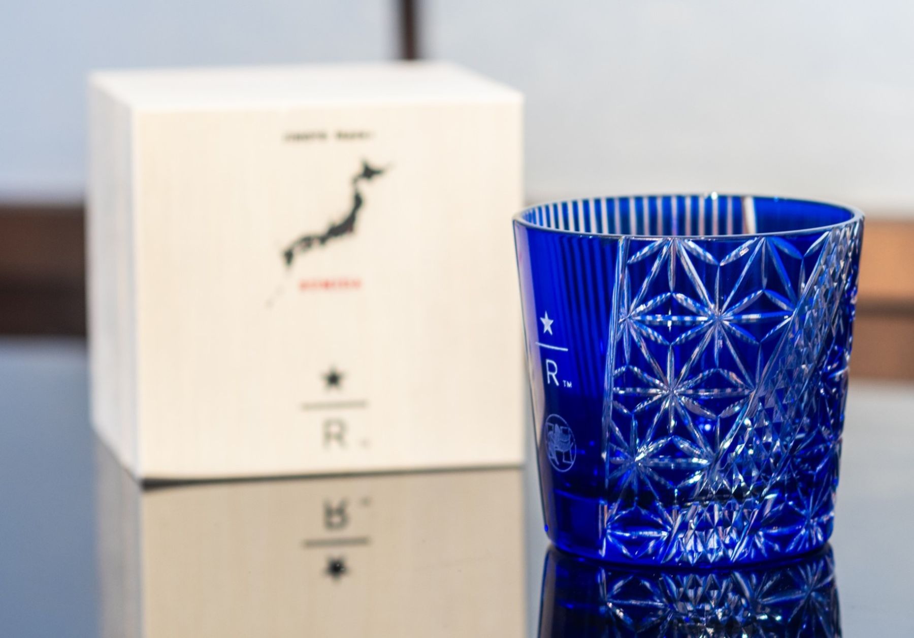 スタバ、江戸切子・砥部焼・琉球グラス・萩焼のマグカップやグラス全7種、オンラインストアと「ロースタリー 東京」で発売、「JIMOTO  Made+」シリーズ (2024年4月30日) - エキサイトニュース
