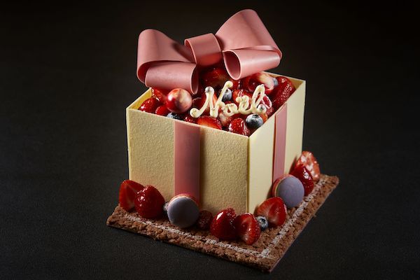 まるで宝石箱 10台限定のフォトジェニックなクリスマスケーキが登場 年10月31日 エキサイトニュース