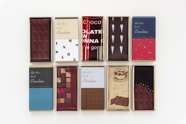 バレンタイン特別ラッピングも 板チョコモチーフのハンカチーフが登場 21年1月16日 エキサイトニュース バレンタイン特別ラッピングも 板チョコモチーフのハンカチーフが登場 21年1月16日 エキサイトニュース