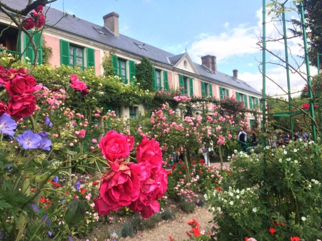 四季の花に囲まれたモネの家と庭園を散策 フランス ジヴェルニー探訪 16年6月29日 エキサイトニュース