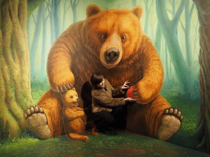 すべて手描き！「那須とりっくあーとぴあ」は大人も楽しめる“体験型