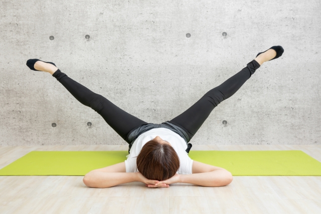 石橋貴明氏 池田美優の股間を広げ みちょぱ とやってくれるも 昔のテレビ番組のエロ に免疫のない世代にブチギレられてしまう 年11月2日 エキサイトニュース